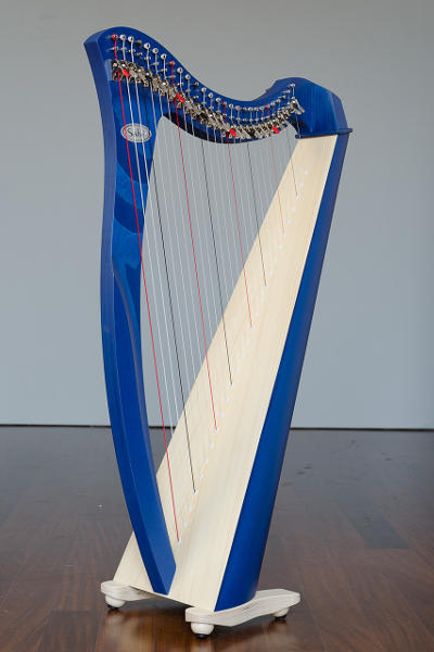 Salvi Juno blau, Irische Harfe